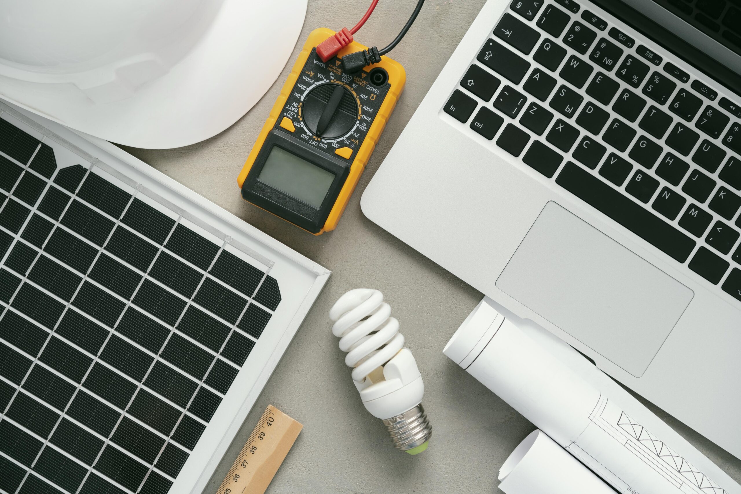 Medidores e Analisadores de Energia